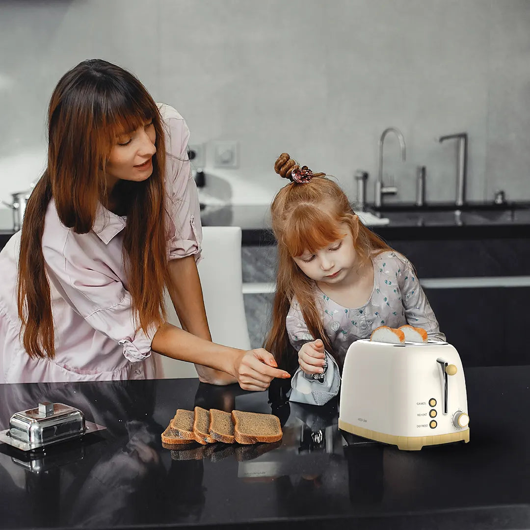 Green Lion Classic Toaster